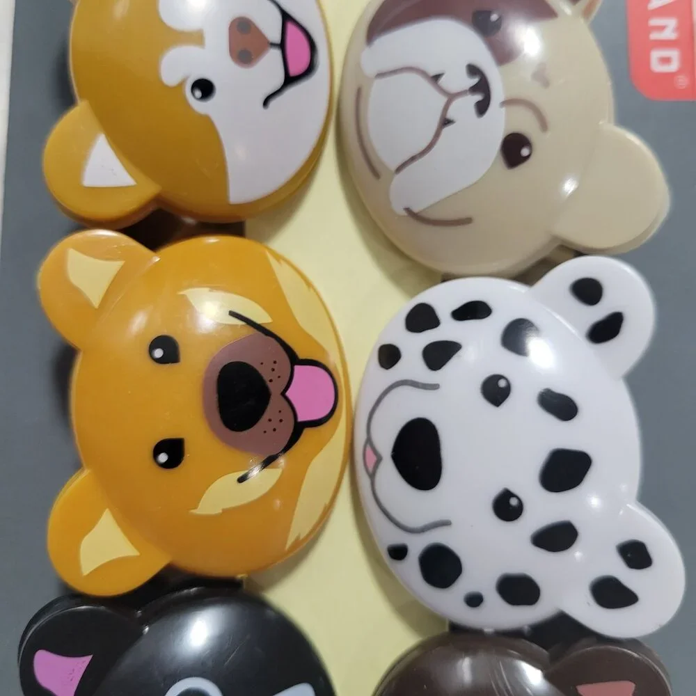 Kikkerland Dog Bag Clips Set